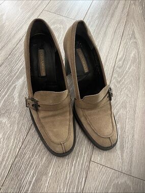 Enzo Angiolini Taupe Suede Loafer Heels